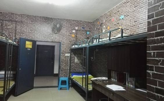 重庆五一高级技工学校寝室环境、宿舍图片