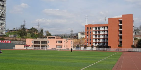 达州萼山职业技术学校招生要求、学校招生要求