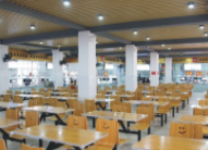 湖南猎鹰技工学校食堂环境