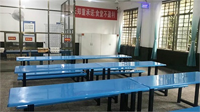 邵阳市创新职业技术学校食堂环境