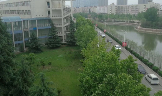 河南省工业学校