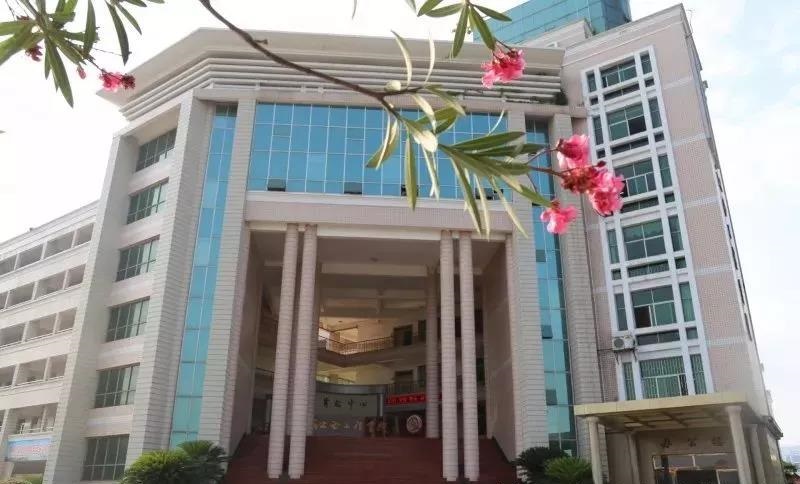 新余新兴产业工程学校