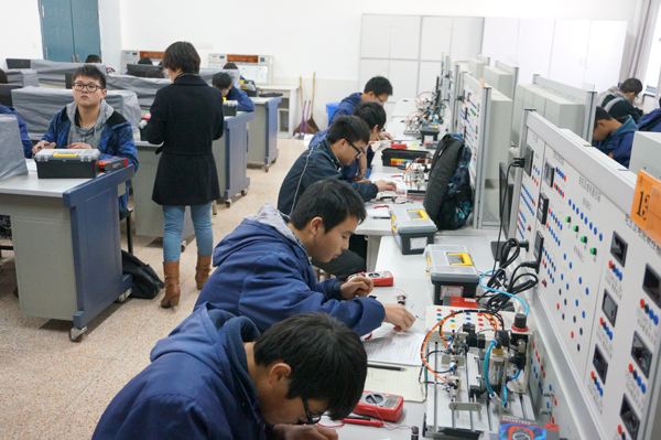 电子电工专业介绍、电子电工专业就业方向介绍