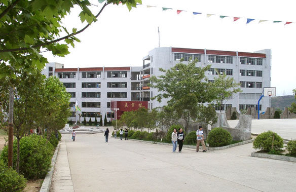 广元市利州中等专业学校宿舍环境、寝室环境