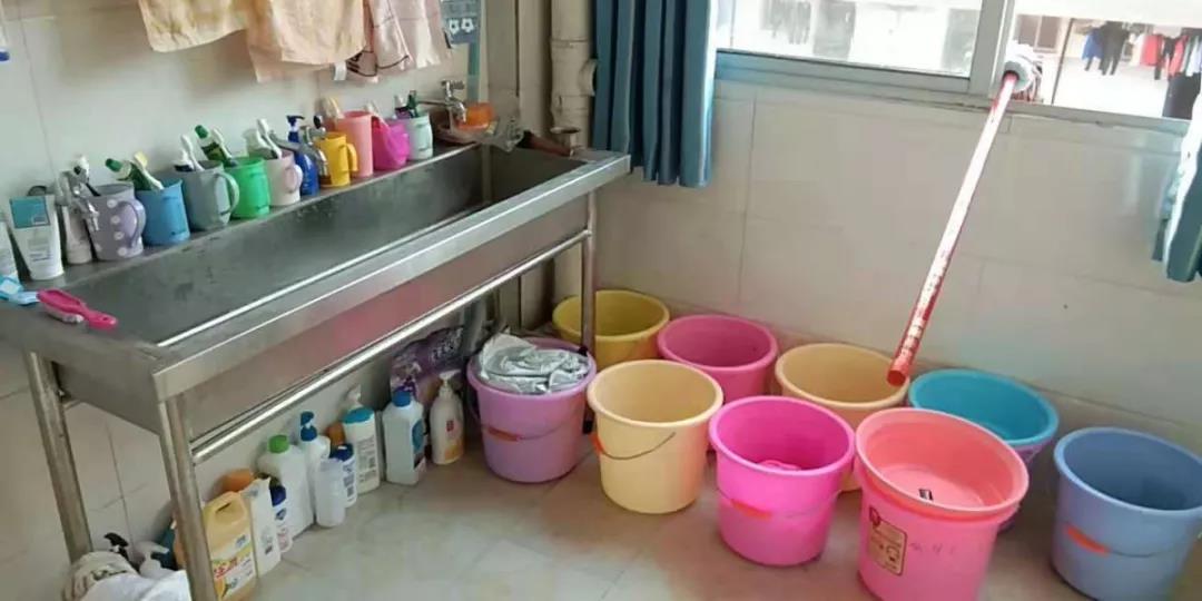 江西长江科技中等专业学校寝室