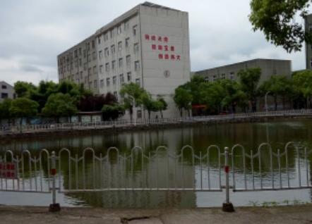 孝感市高级技工学校环境图
