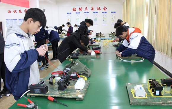 郴州综合职业中专学校招生专业