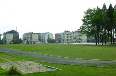 湖北省自动化工程学校环境图