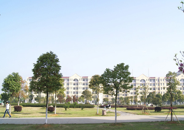 南昌理工职业学校