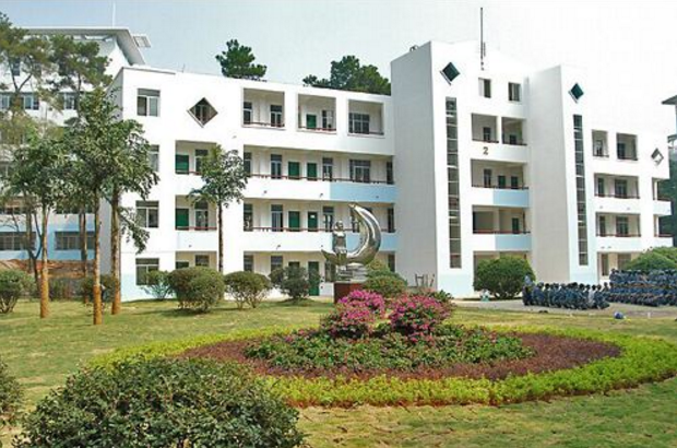 汝阳县中等专业学校