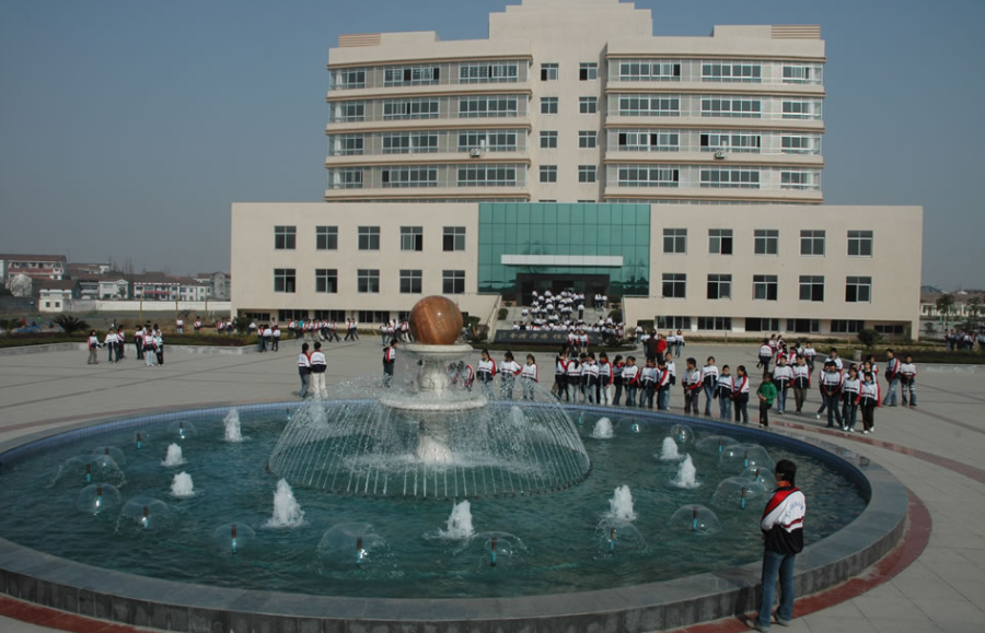 湖南省澧县职业中专学校环境、学校图片