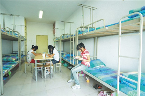 四川化工高级技工学校宿舍环境、寝室环境
