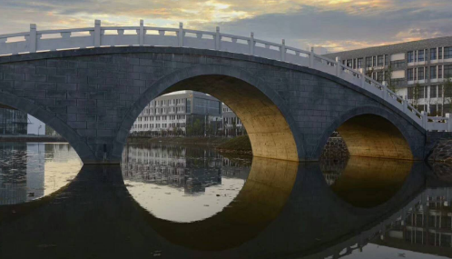 嵩县中等专业学校