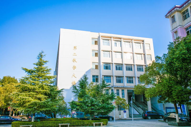 江西省机械高级技工学校