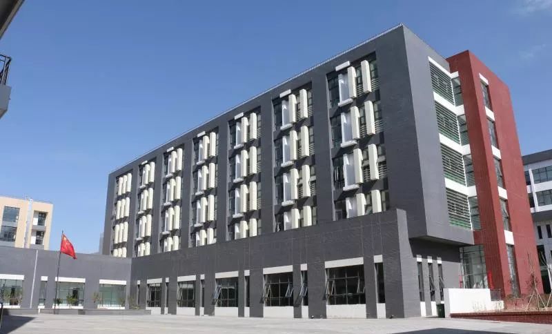 大同市文化艺术学校学费、大概收费是多少