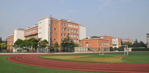 上海市宝山职业技术学校环境、学校图片