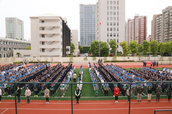 上海市医药学校是一个人怎样的学校