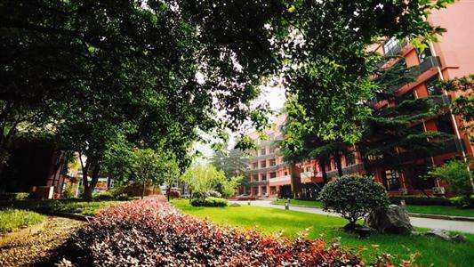 上海市第二轻工业学校开设专业、有哪些专业