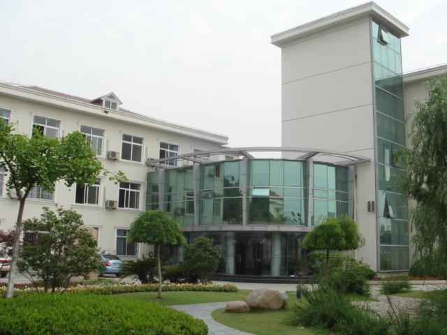 上海食品科技学校环境、学校图片