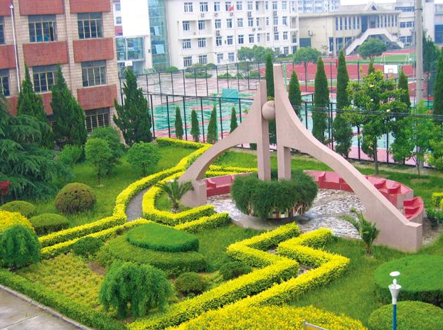 上海食品科技学校环境、学校图片