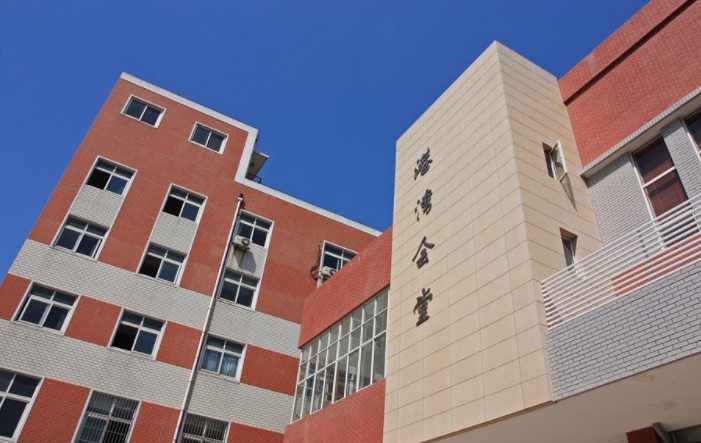 上海港湾学校环境、学校图片