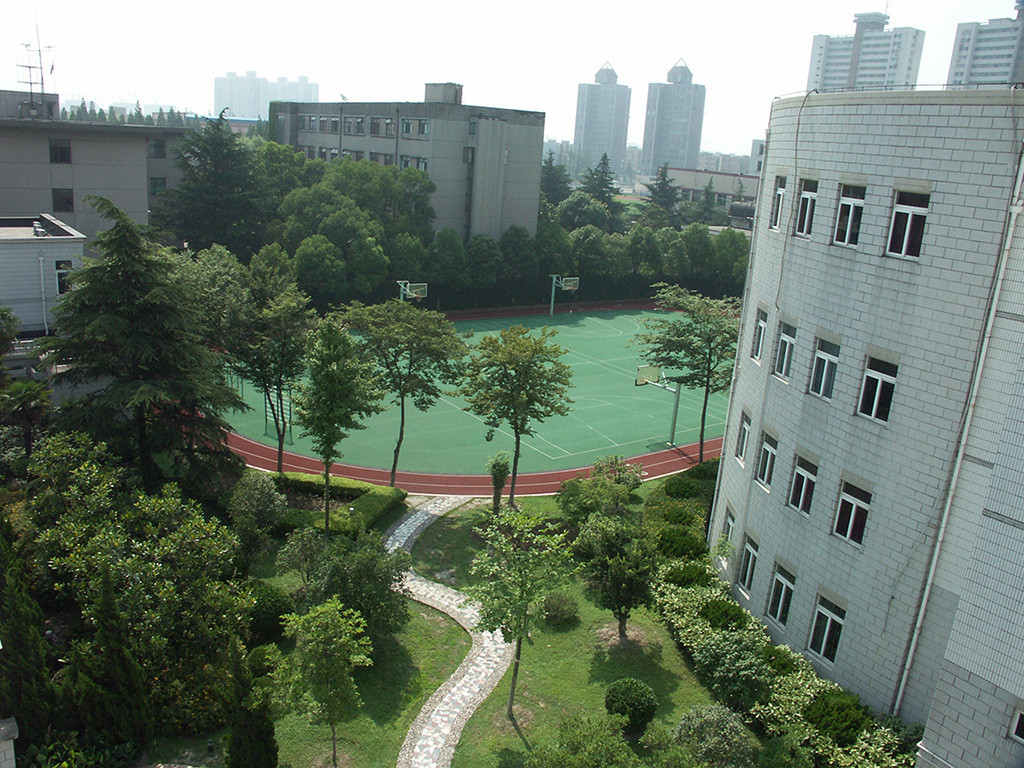 上海市聋哑青年技术学校环境、学校图片