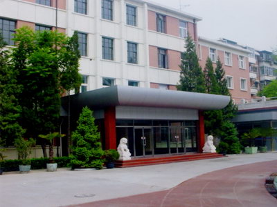 北京市新源里职业高中招生要求、学校招生对象