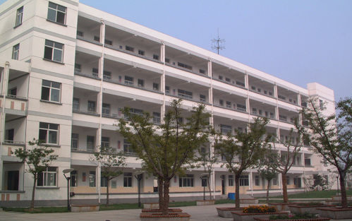 苏州丝绸中等专业学校