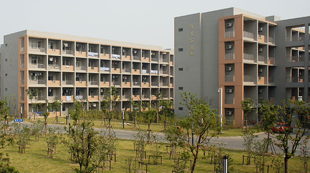 江苏省如皋第一中等专业学校