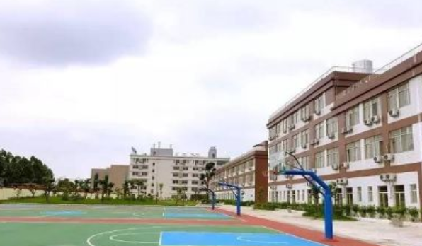 广州南华工贸高级技工学校环境、学校图片