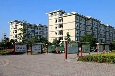 安徽亳州技师学校