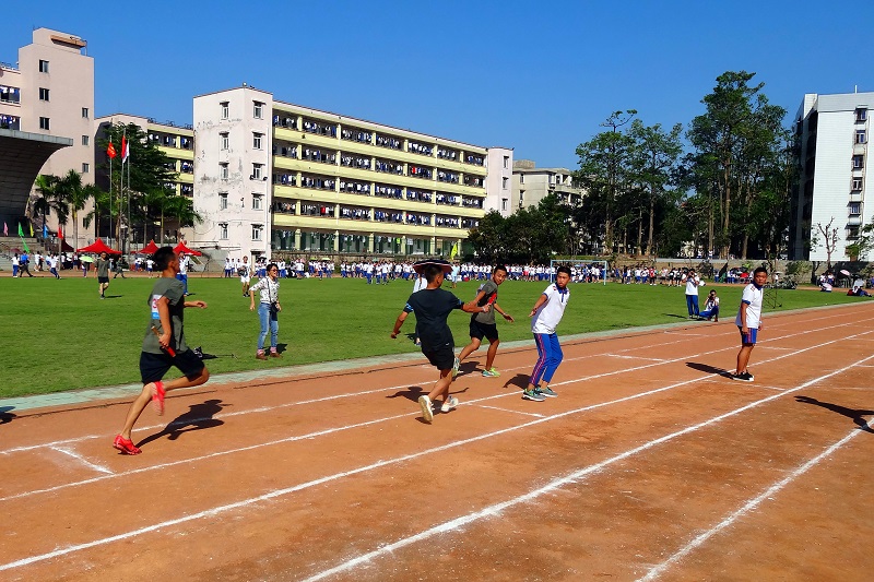 福建化工学校学费、大概收费是多少
