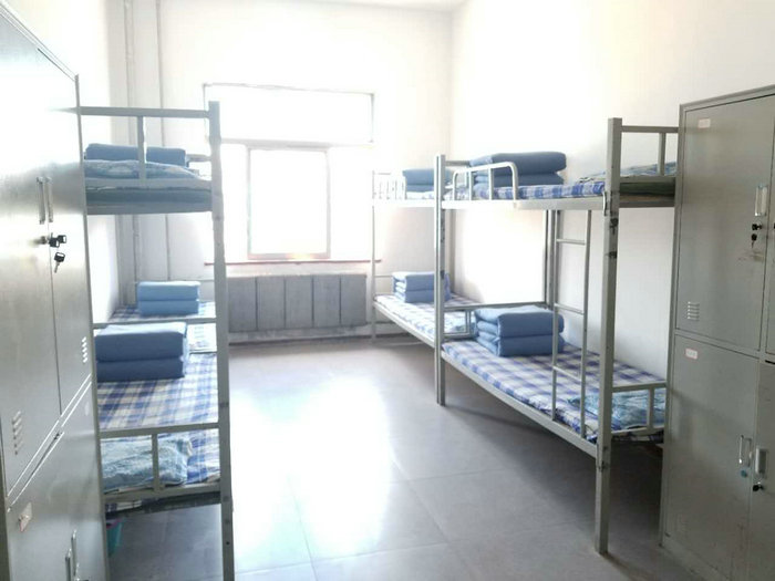 沈阳市民族职业学校寝室环境