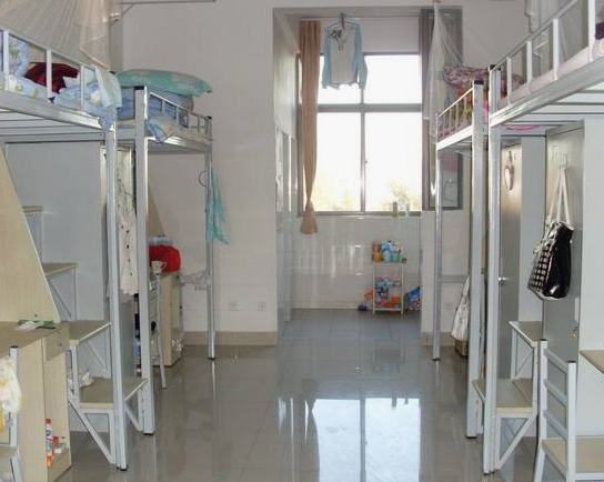 廉江市卫生职业技术学校宿舍环境、寝室环境