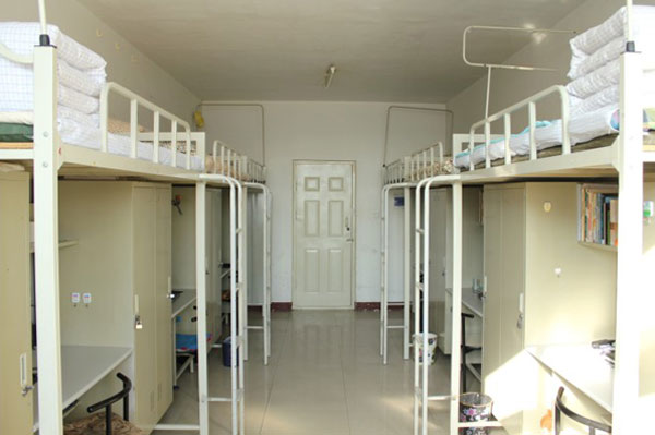化州市职业技术学校宿舍环境、寝室环境