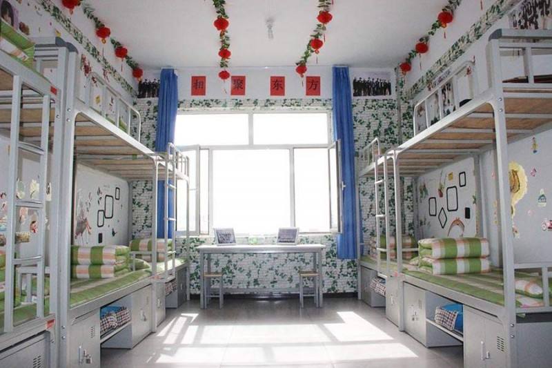 广州市荔湾区外语职业高级中学宿舍环境、寝室环境