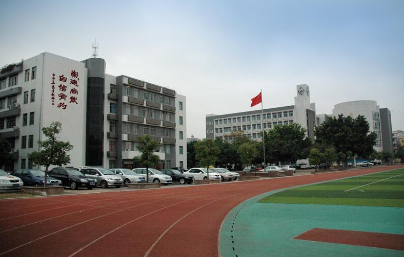 广州市番禺区职业技术学校招生要求、学校招生对象