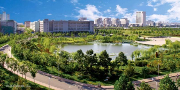 临潭县职业技术中学