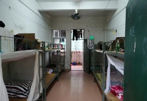 德庆县职业教育中心寝室环境