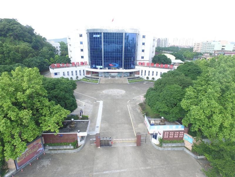 佛山市顺德区李伟强职业技术学校